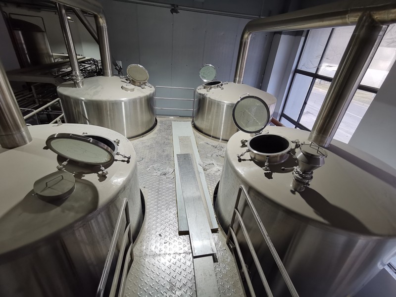 2500L-Mash tun-lauter tun-kettle tun-whirlpool tun-25HL-Beer brewing system.jpg